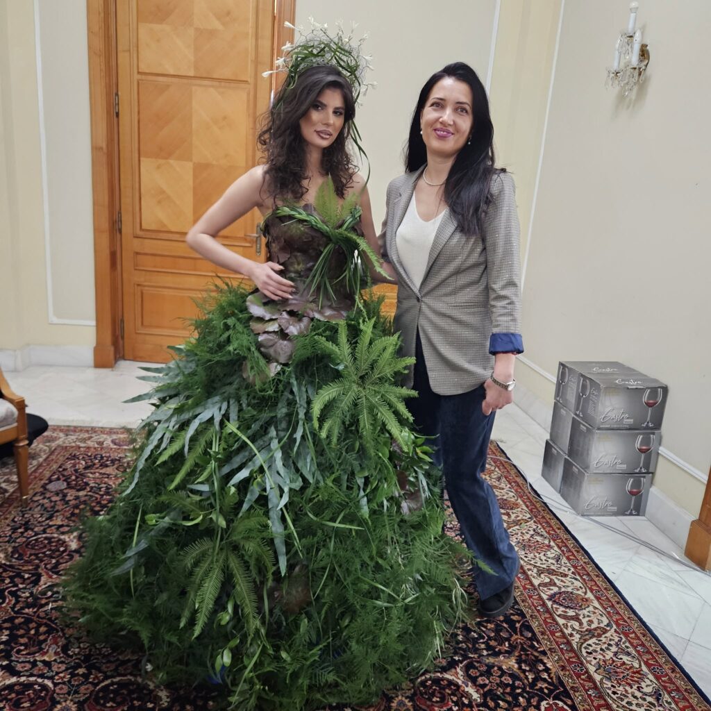 Florale Komposition von Florăria Adelle