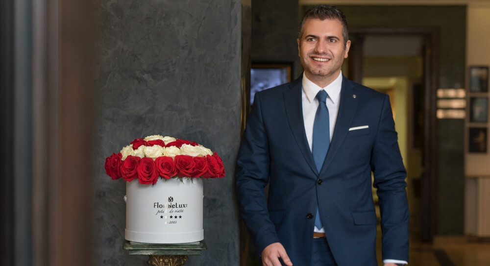 Marius Dosinescu, Gründer von FloriDeLux.ro: über Personalbeschaffung, Teams von „Superfloristen“ und HR in einem großen Online-Blumenladen