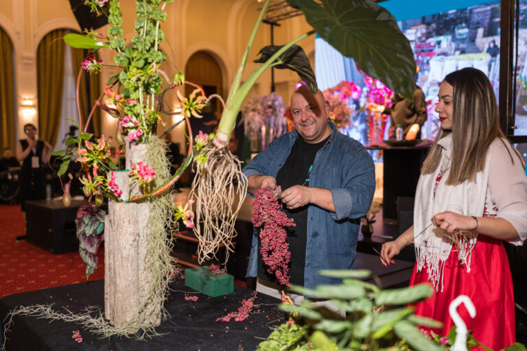 Ionuț Cârjan (Flexyno): ein Florist mit internationaler Erfahrung und Blick auf Rumänien