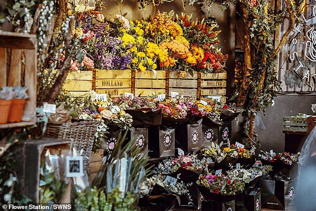 Ungewöhnliche Geschichten aus Blumenläden: Nachtbestellungen, riesige Sträuße und Versöhnungsblumen